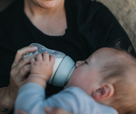 아기 소화 시키는 방법