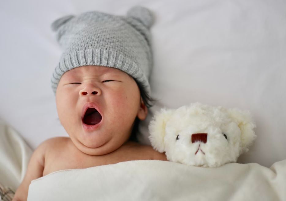 아기 원시 반사 알아보겠습니다