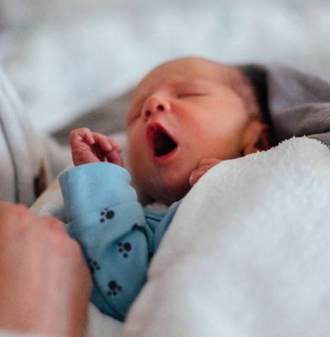 아기 잠투정 이유 멈추는 방법 알아보겠습니다