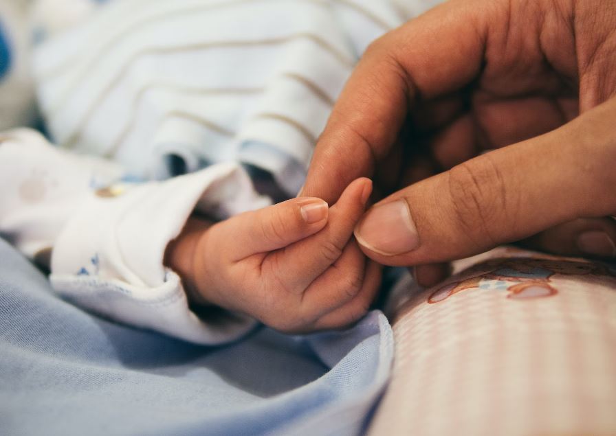 신생아 옹알이 의미 알아보겠습니다