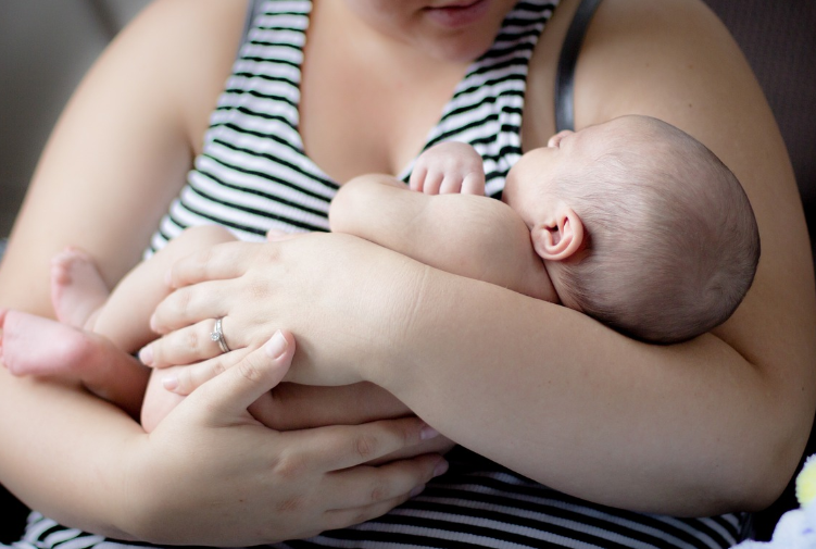 아기 코막힘 원인 해결 방법 알아보겠습니다