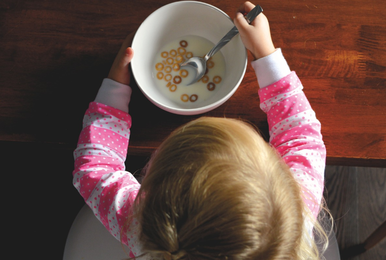 밥 잘안먹는 아기 원인과 해결방법!!